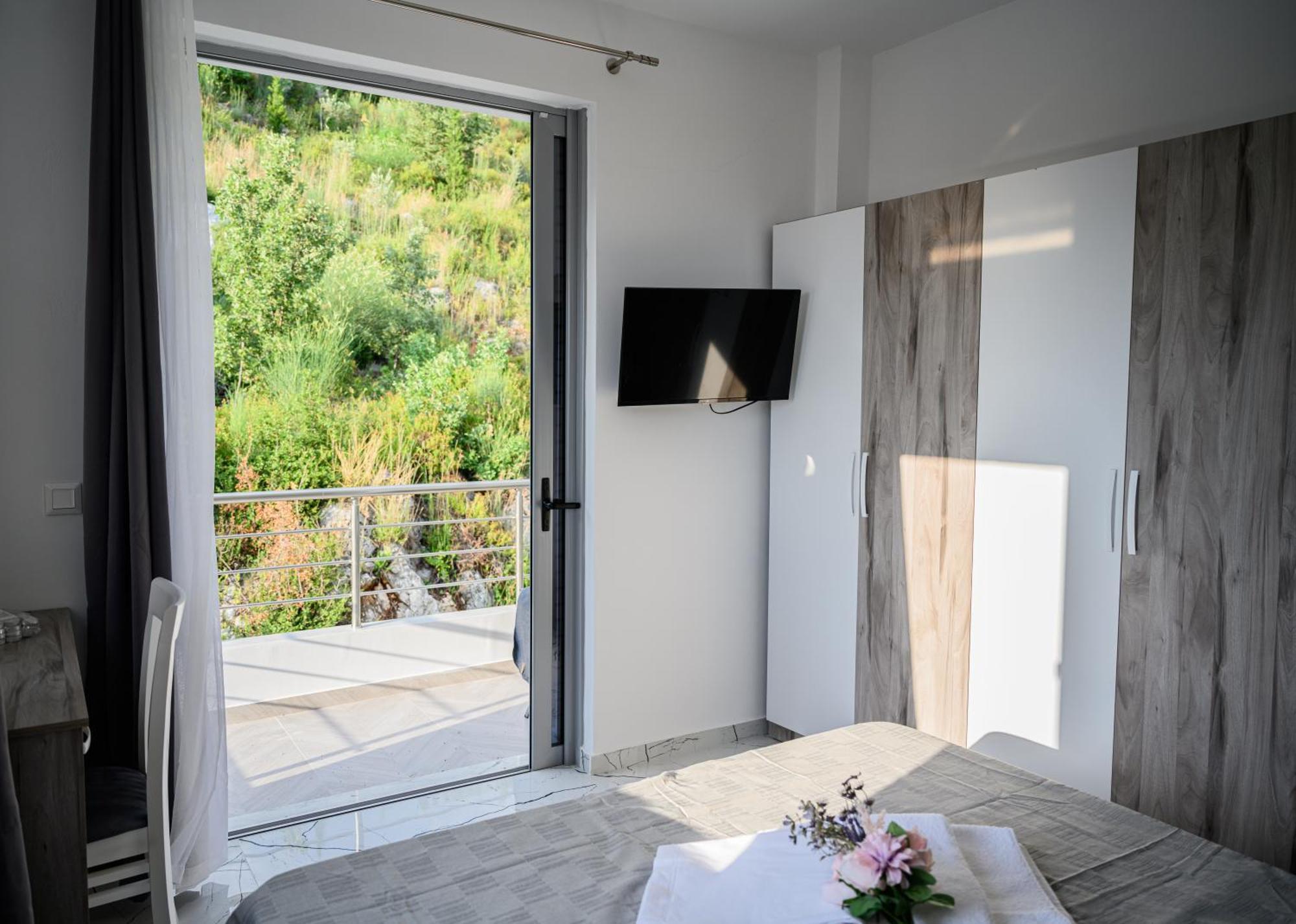 Ionian Pearl Apartment Dhërmi Exterior foto